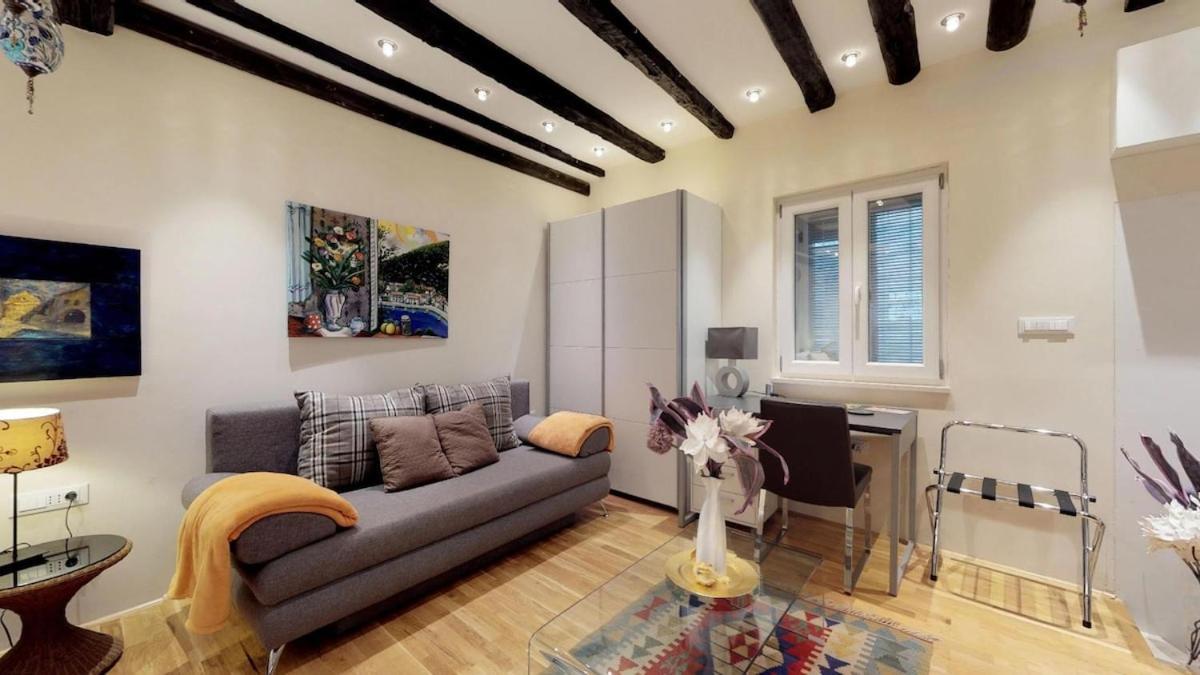 Diocletian Studio Apartments スプリト エクステリア 写真