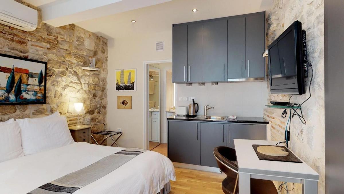 Diocletian Studio Apartments スプリト エクステリア 写真
