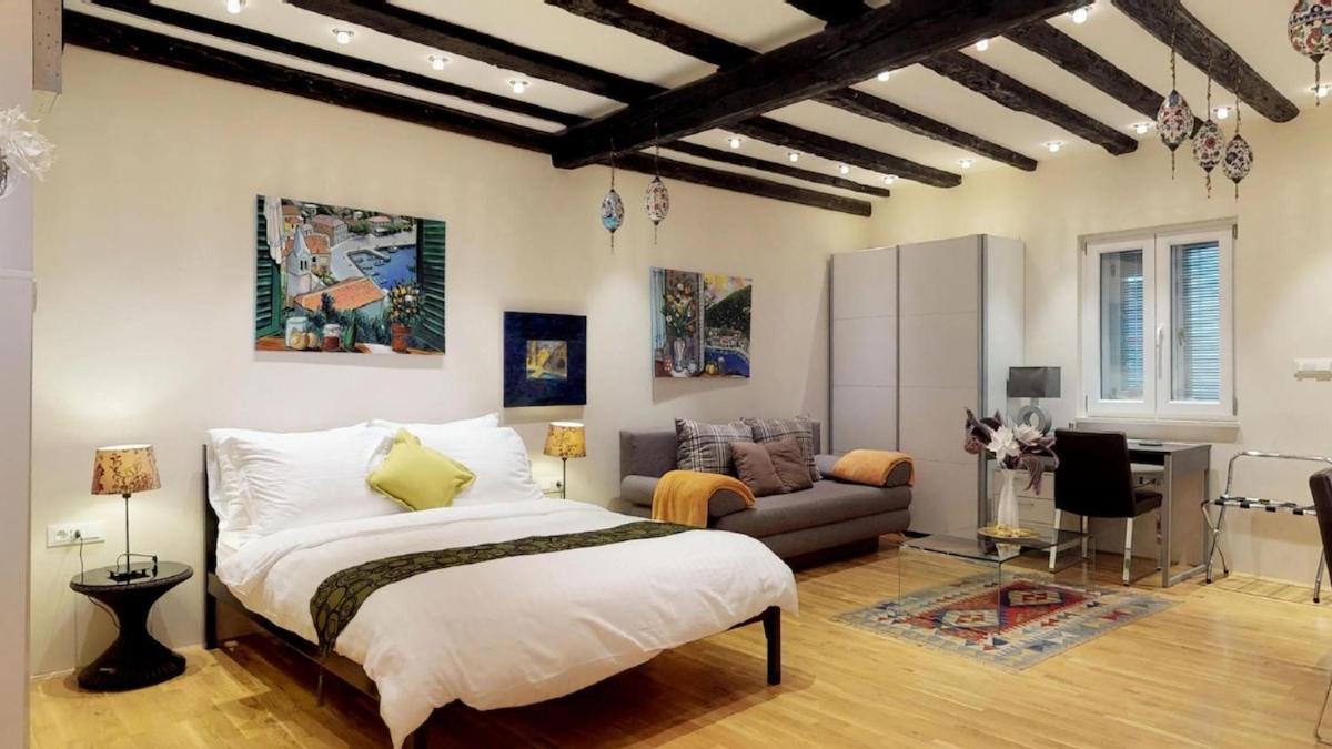 Diocletian Studio Apartments スプリト エクステリア 写真